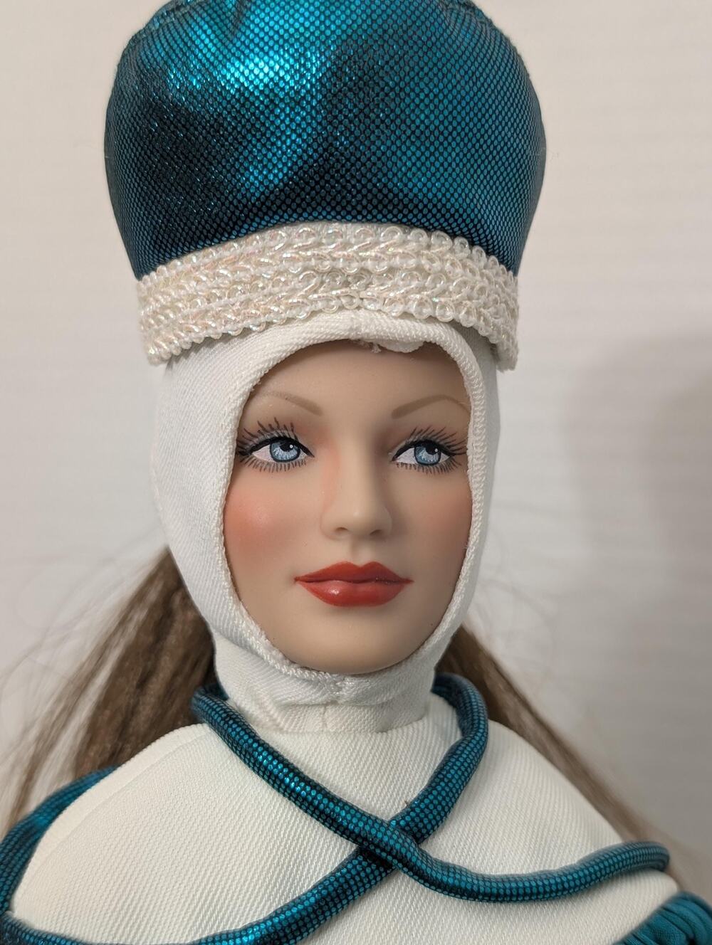 RARE 2005 Tonner Wizard of Oz Emerald City Woman 16" Doll